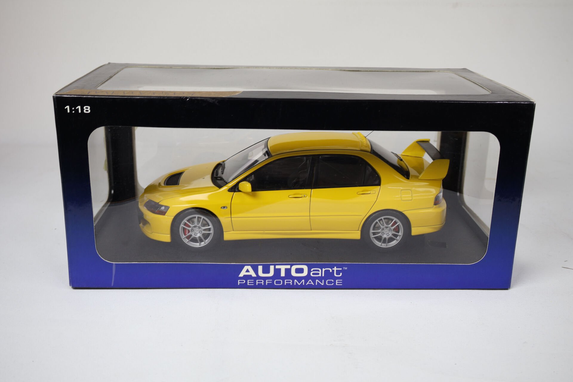 1/18 AUTOart MITSUBISHI LANCER EVOLUTION IX GSR - 77192