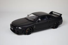 1/18 AUTOart NISSAN SKYLINE GT-R R33 MATT BLACK - 77324