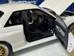 1/18 AUTOART - NISSAN - SKYLINE GT-R (R32) V-SPEC II TUNING VERSION 1991