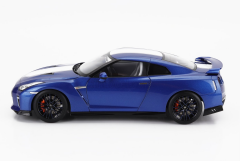 MOTORHELIX - NISSAN - SKYLINE GT-R (R35) WITH ENGINE AND ACCESSORIES 2016