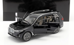 KYOSHO - BMW - X7 (G07) 2019