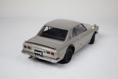 1/18 AUTOart Nissan Skyline 2000 GT-R KPGC10 Silver - 77381