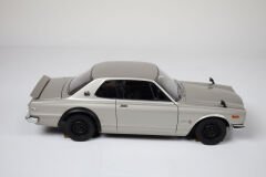 1/18 AUTOart Nissan Skyline 2000 GT-R KPGC10 Silver - 77381