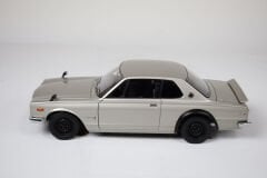 1/18 AUTOart Nissan Skyline 2000 GT-R KPGC10 Silver - 77381