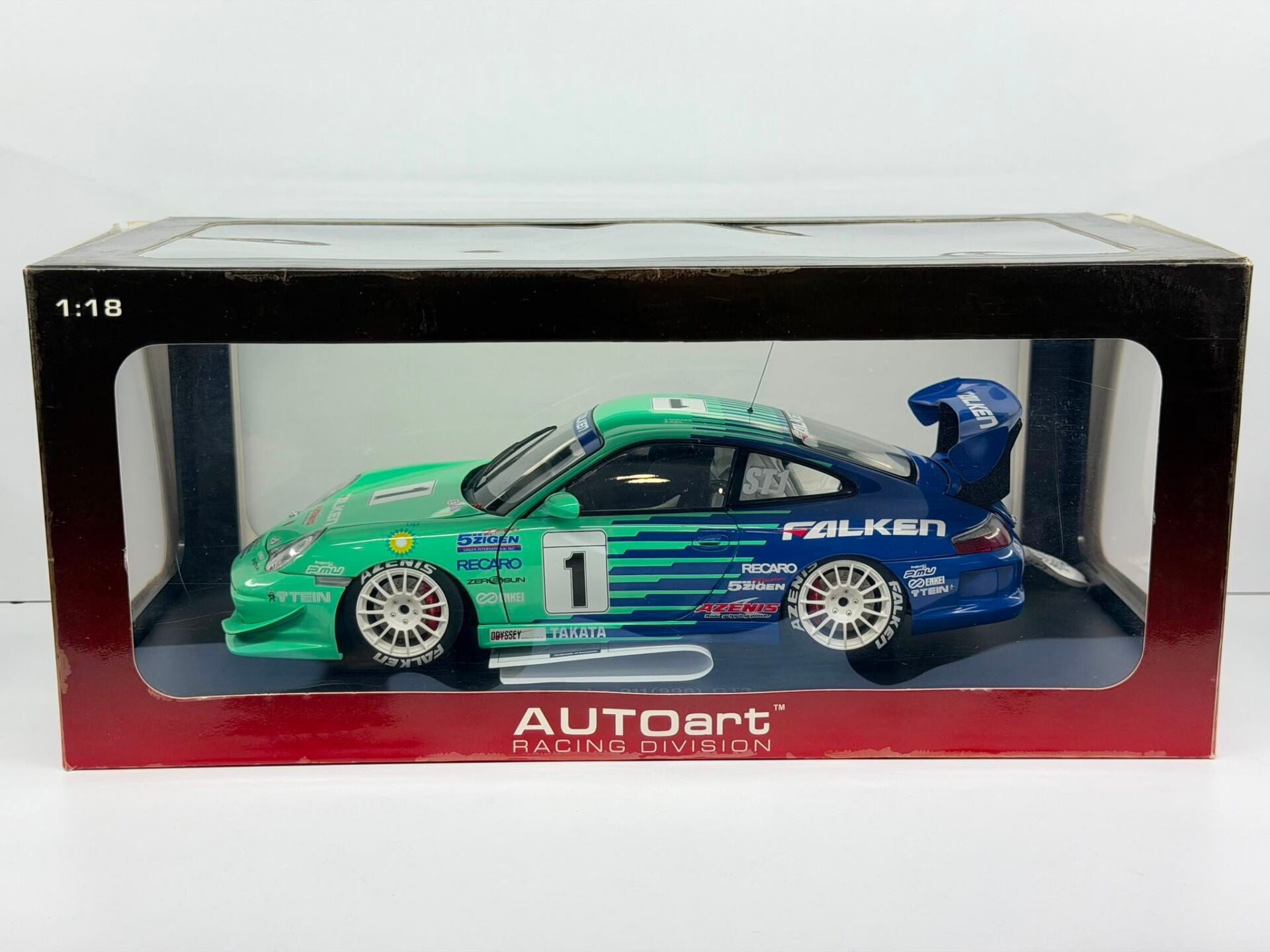 1/18 AUTOART - PORSCHE - 911 996 GT3 N 1 SUPER TAIKYU 2005