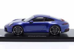 1/18 SPARK Porsche 911 (992.2) Carrera T Club Coupe club blue - WAP0210650TPCA