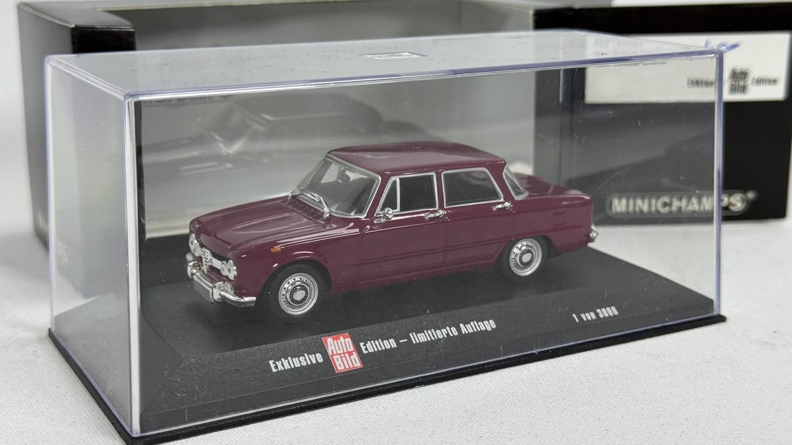 MINICHAMPS - ALFA ROMEO GIULIA