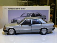 AUTOART - MERCEDES BENZ - 190E 2.0 1986