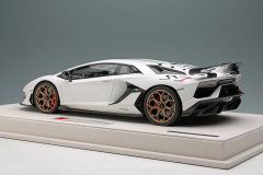 1/18 Make UP/EIDOLON  Lamborghini Aventador SVJ 2018 White