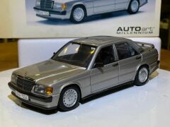 AUTOART - MERCEDES-BENZ 190E (W201) 2.3-16