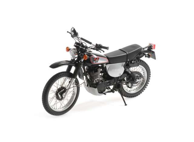 1988 Yamaha XT500, Black/Silver