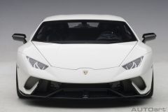 AUTOART - LAMBORGHINI - HURACAN LP640-4 PERFORMANTE 2017