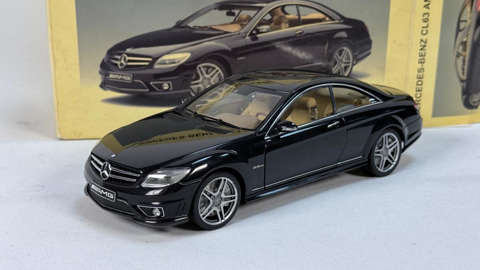 AUTOART - MERCEDES BENZ - CL-CLASS CL63 AMG 2010