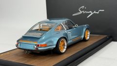 TİMOTHY & PİERRE PORSCHE SINGER 911