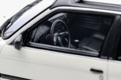 OTTO-MOBILE - BMW - 3-SERIES 325i (E30) BAUR TC SEMICONVERTIBLE 1986