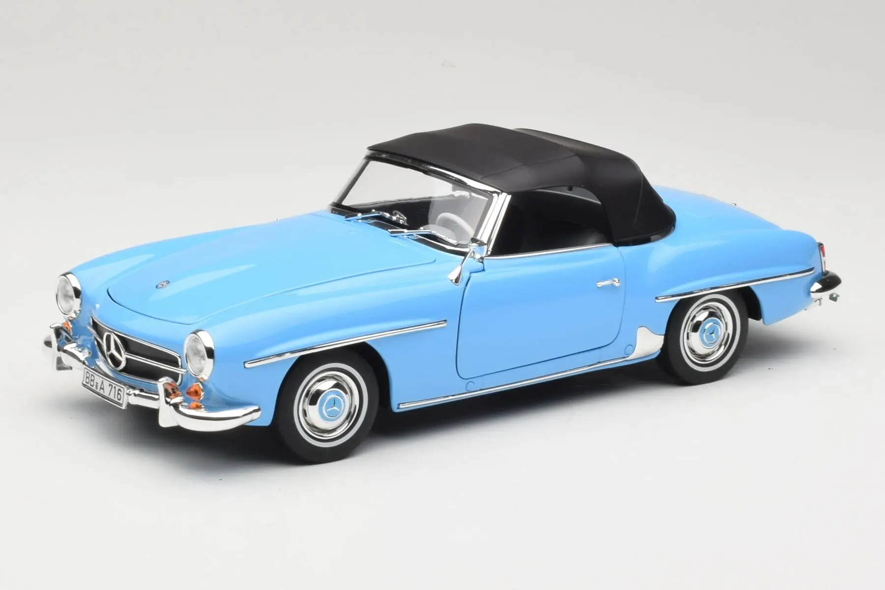 1/18 NOREV - MERCEDES BENZ - 190SL SPIDER 1955