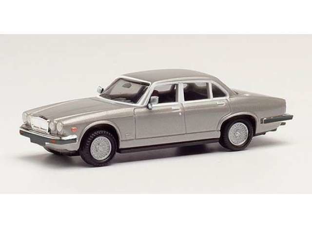 1/87 Jaguar XJ6, silver