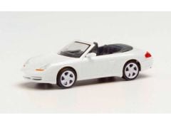 Porsche 996 C4 convertible, white