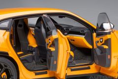 AUTOART - LAMBORGHINI - URUS 2018
