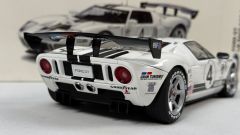 AUTOART - FORD USA - GT40 LM SPEC II N 4 RACE VERSION 2005