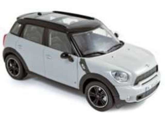 2010 Mini Cooper S, white with black roof
