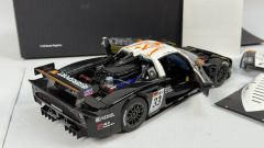 AUTOART - MASERATI - MC12 TEAM HEGERSPORT N 33 FIA GT1 SEASON 2010 A.HEGER - A.MULLER