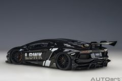 AUTOART LAMBORGHINI AVENTADOR LB WALK 2017