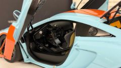 AUTOART - McLAREN - MP4-12C GT3 STREET VERSION 2013