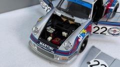 AUTOART - PORSCHE - 911 930 CARRERA RSR 2.1L TURBO TEAM MARTINI RACING N 22 2nd 24h LE MANS 1974 G.VAN LENNEP - H.MULLER