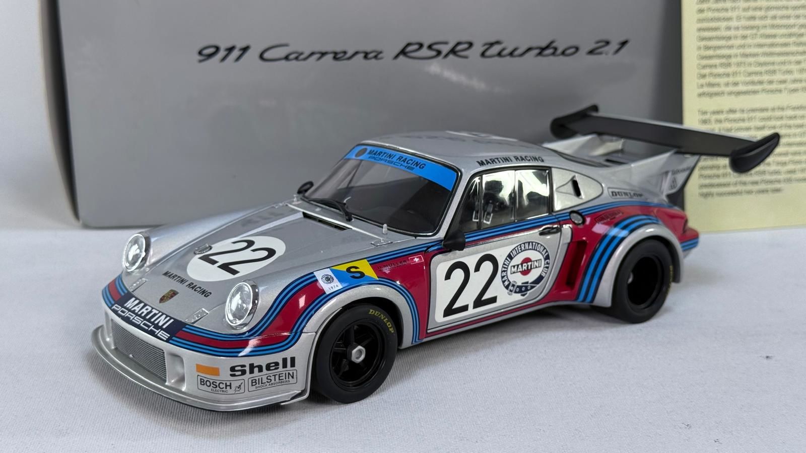 AUTOART - PORSCHE - 911 930 CARRERA RSR 2.1L TURBO TEAM MARTINI RACING N 22 2nd 24h LE MANS 1974 G.VAN LENNEP - H.MULLER