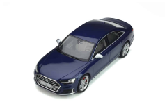 1/18 GT SPIRIT Audi S8 Navarra Blue Limousine 2020 - GT313
