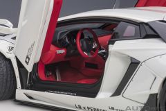 AUTOART - LAMBORGHINI - AVENTADOR LIBERTY WALK 2017