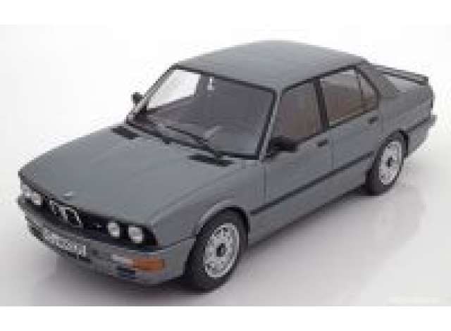 1986 BMW M535i E28, grey
