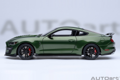 1/18 AUTOart Ford Mustang Shelby GT500 (Eruption Green)