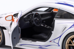 1/18 MINICHAMPS - PORSCHE - 911 992 GT3 RS N 911 COUPE 2023