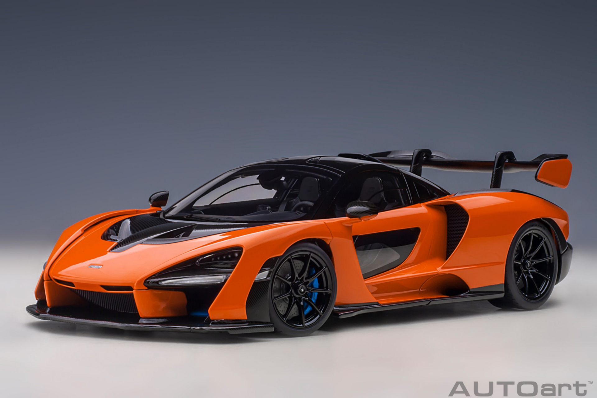 1/18 AUTOart McLaren Senna (Trophy Mira)