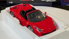 MATTEL HOT WHEELS - FERRARI - 458 ITALIA SPIDER 2011