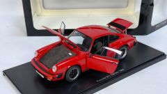 AUTOART - PORSCHE - 911 CARRERA 1988