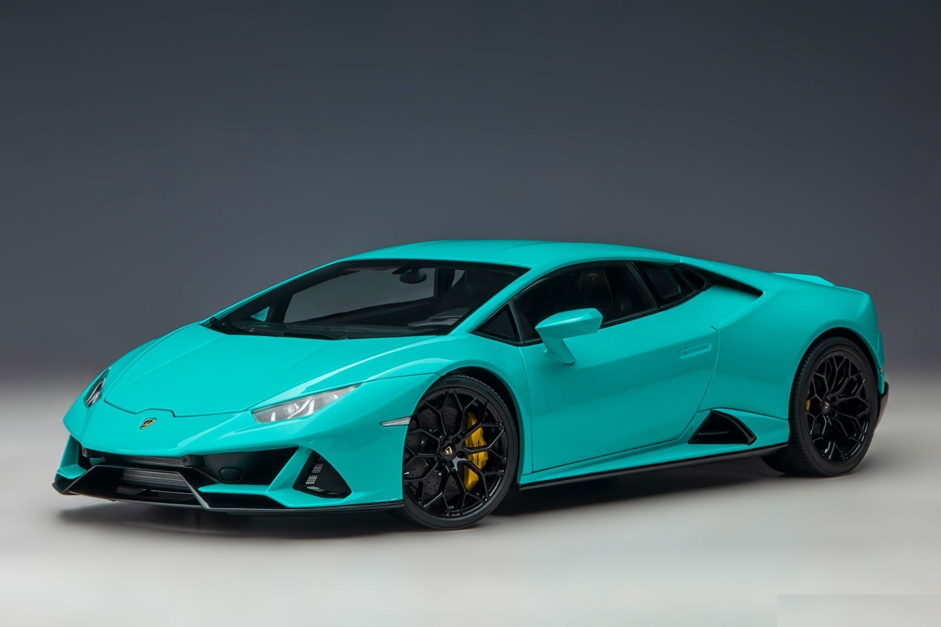 1/18  AUTOART - LAMBORGHINI - HURACAN EVO 2018