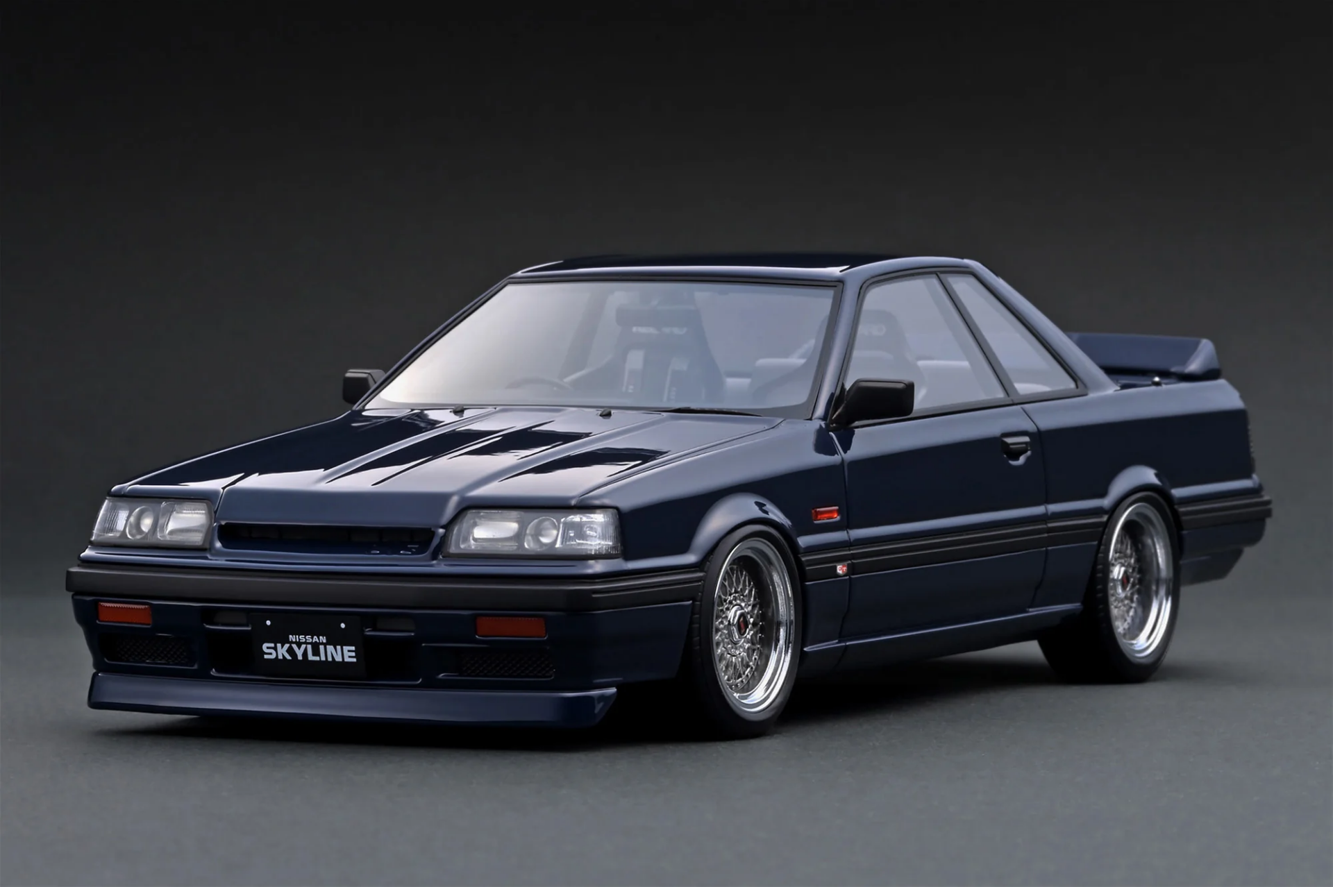 1/18 IGNITION Nissan Skyline GTS-R (R31) Blue Black - IG4008