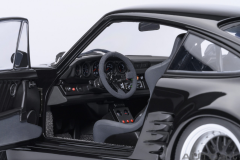 1/18 AUTOart Porsche 911 (930) Turbo Wangan Midnight “Blackbird”