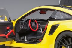 AUTOART PORSCHE 991-2 GT2 RS WEISSACH 2019