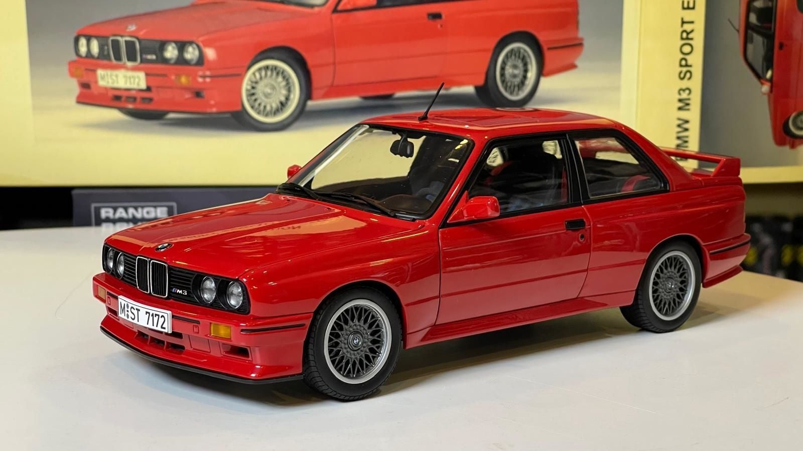 AUTOART - BMW - 3-SERIES M3 E30 SPORT EVOLUTION 1990