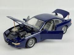1/18 REVELL BMW 850i