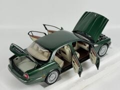 1/18 ALMOST-REAL - JAGUAR - XJ6 (X350) 2003