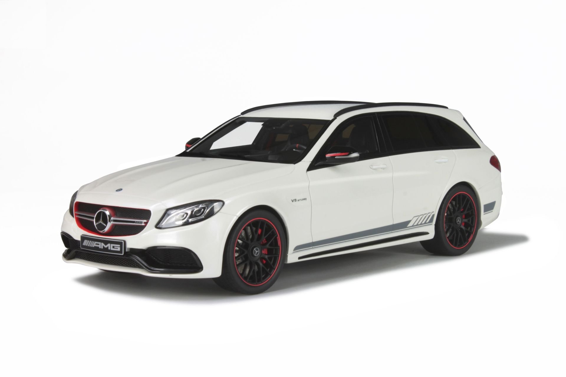 GT-SPIRIT - MERCEDES BENZ - C-CLASS C63 AMG S T-MODEL 2015