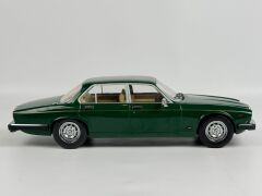 1/18 MCG - JAGUAR - XJ SIII 1979 - MCG18175