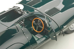 1/18 AUTOART Jaguar D-Type Le Mans 24 HRS Race Winner #6 J.M. Hawthorn / I.L. Bueb - 85586