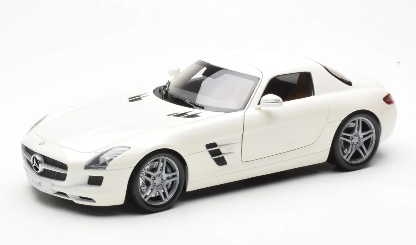 MİNİCHAMPS MERCEDES-BENZ MUSEUM SLS AMG