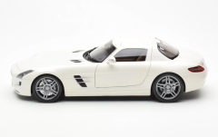 MİNİCHAMPS MERCEDES-BENZ MUSEUM SLS AMG